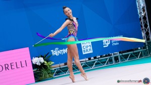 sella viola nastro ph simone ferraro sfa03484 copia